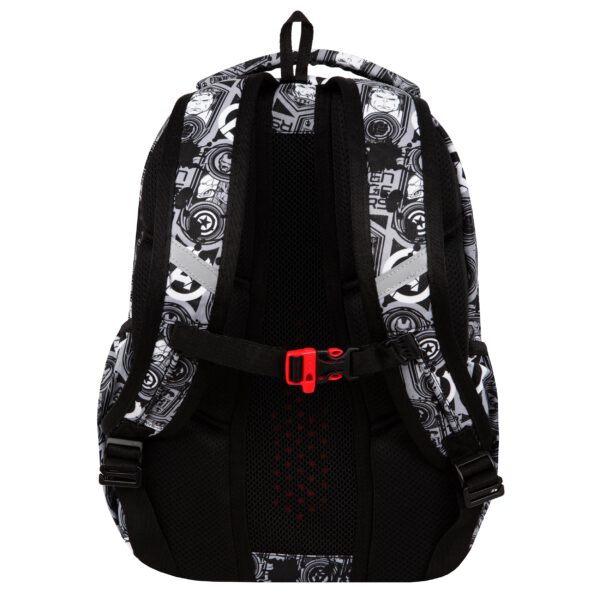 McNeill Freizeitrucksack BASE - MARVEL - AVENGERS -Kollektion 2025- – Bild 4